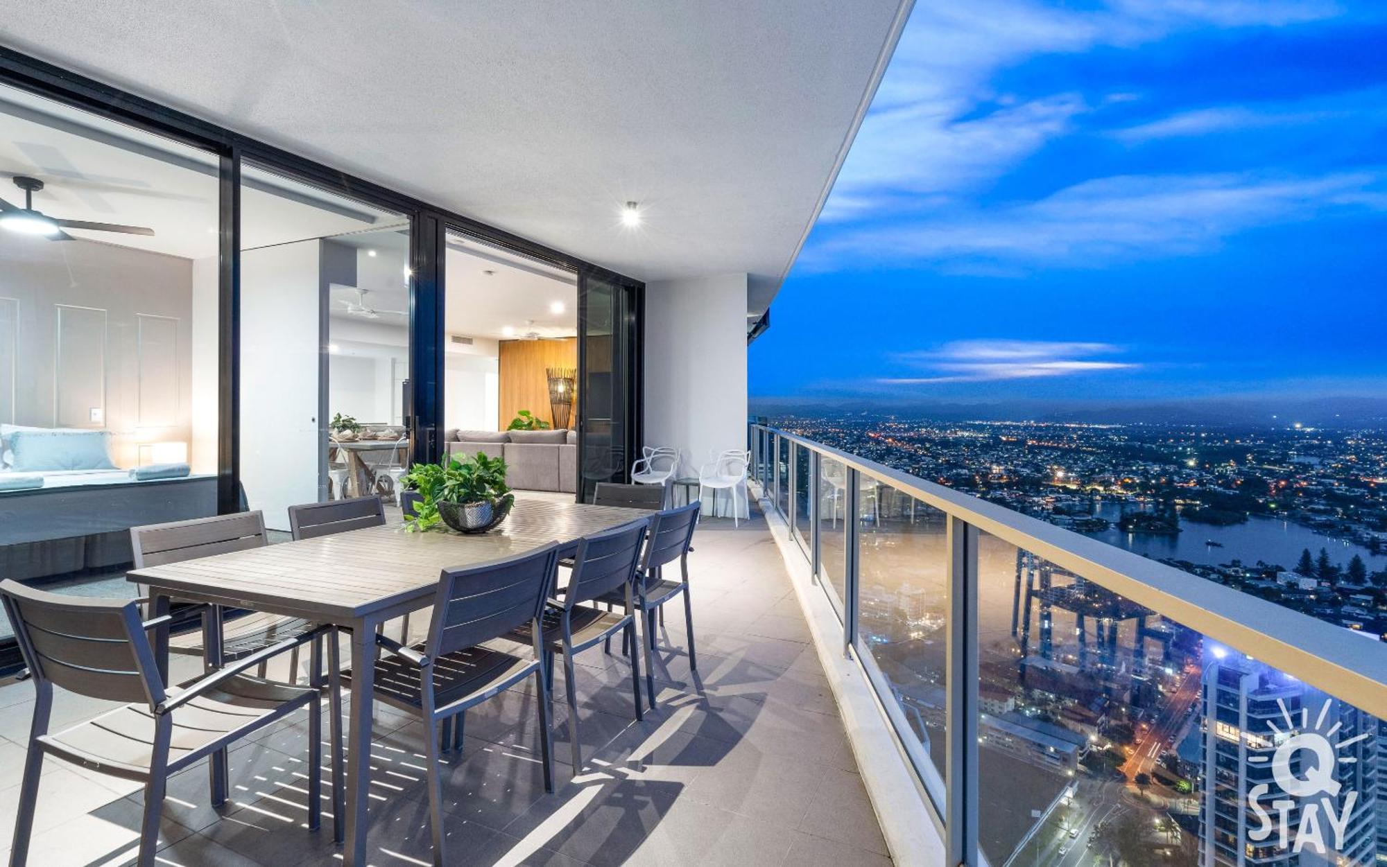 Circle On Cavill Surfers Paradise Mid Week Madness Deal - Q Stay Gold Coast Exterior foto